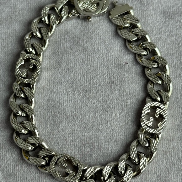 Gucci Sterling Silver Interlocking G Chain Bracelet - Picture 8 of 9
